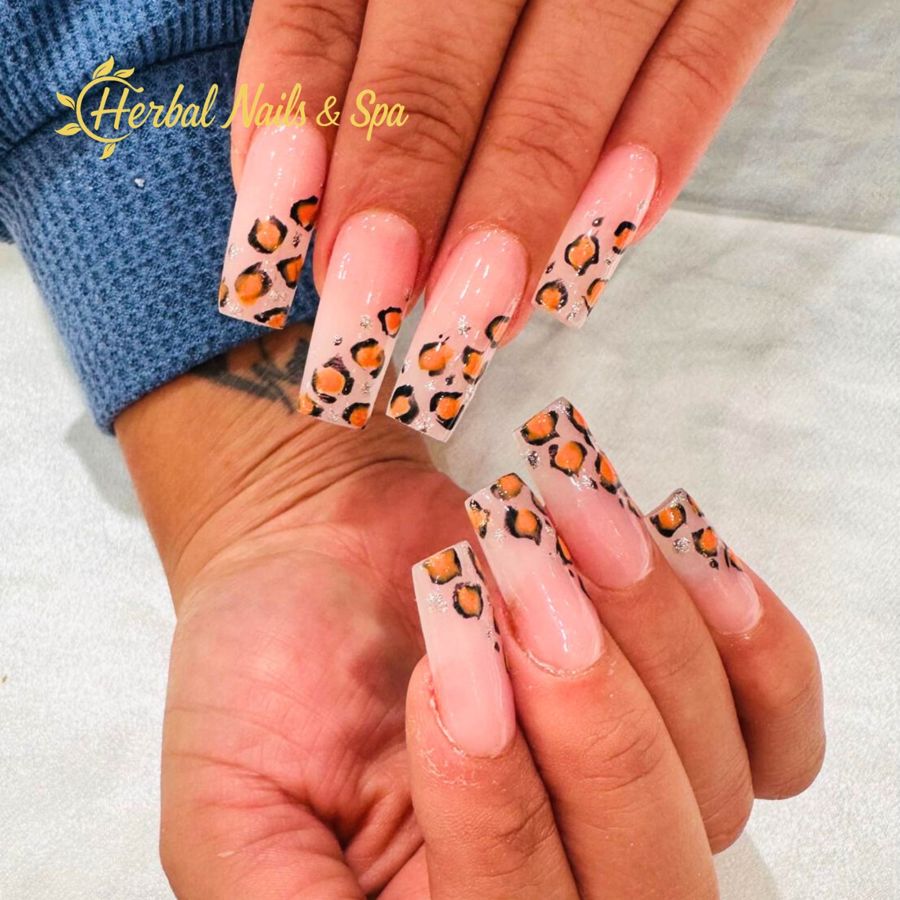 Herbal Nails & Spa at The Preserve - Chino